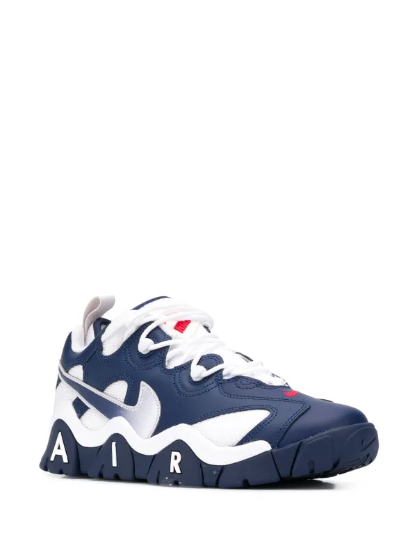 nike barrage sneakers in blue and white