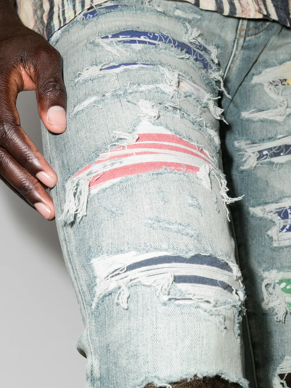 фото Amiri джинсы скинни с нашивками