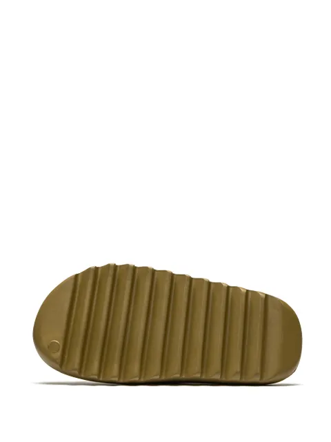yeezy slides farfetch