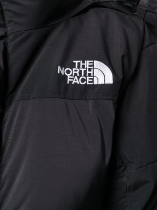 胸前logo衬垫大衣展示图