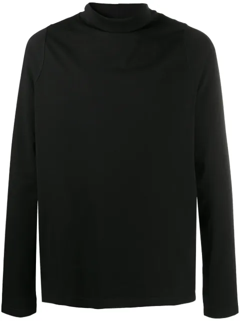 rollneck t shirt