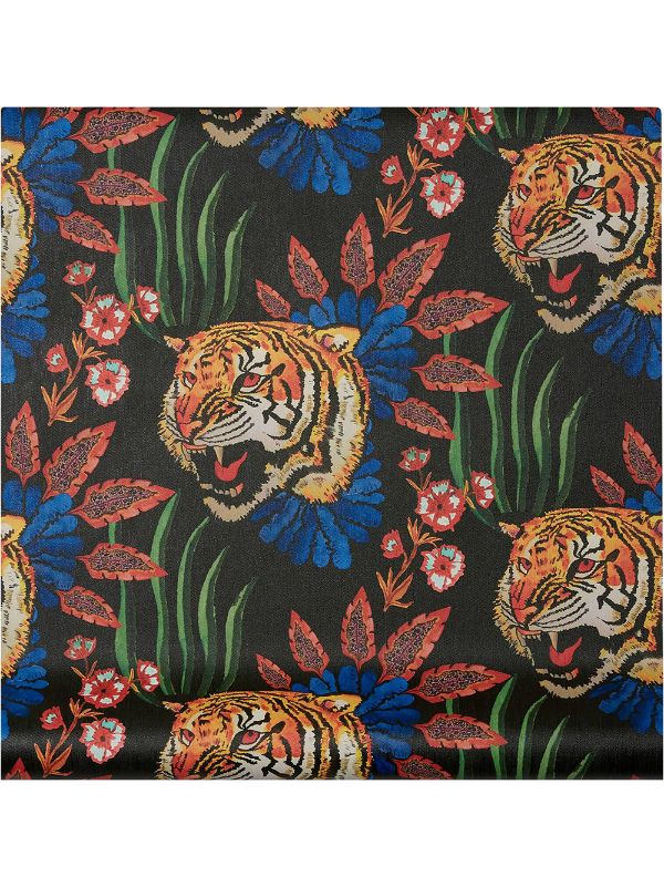 Gucci Tiger leaf-print Wallpaper - Farfetch