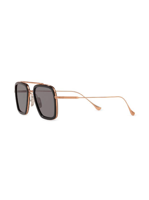 Airline top pilot sunglasses