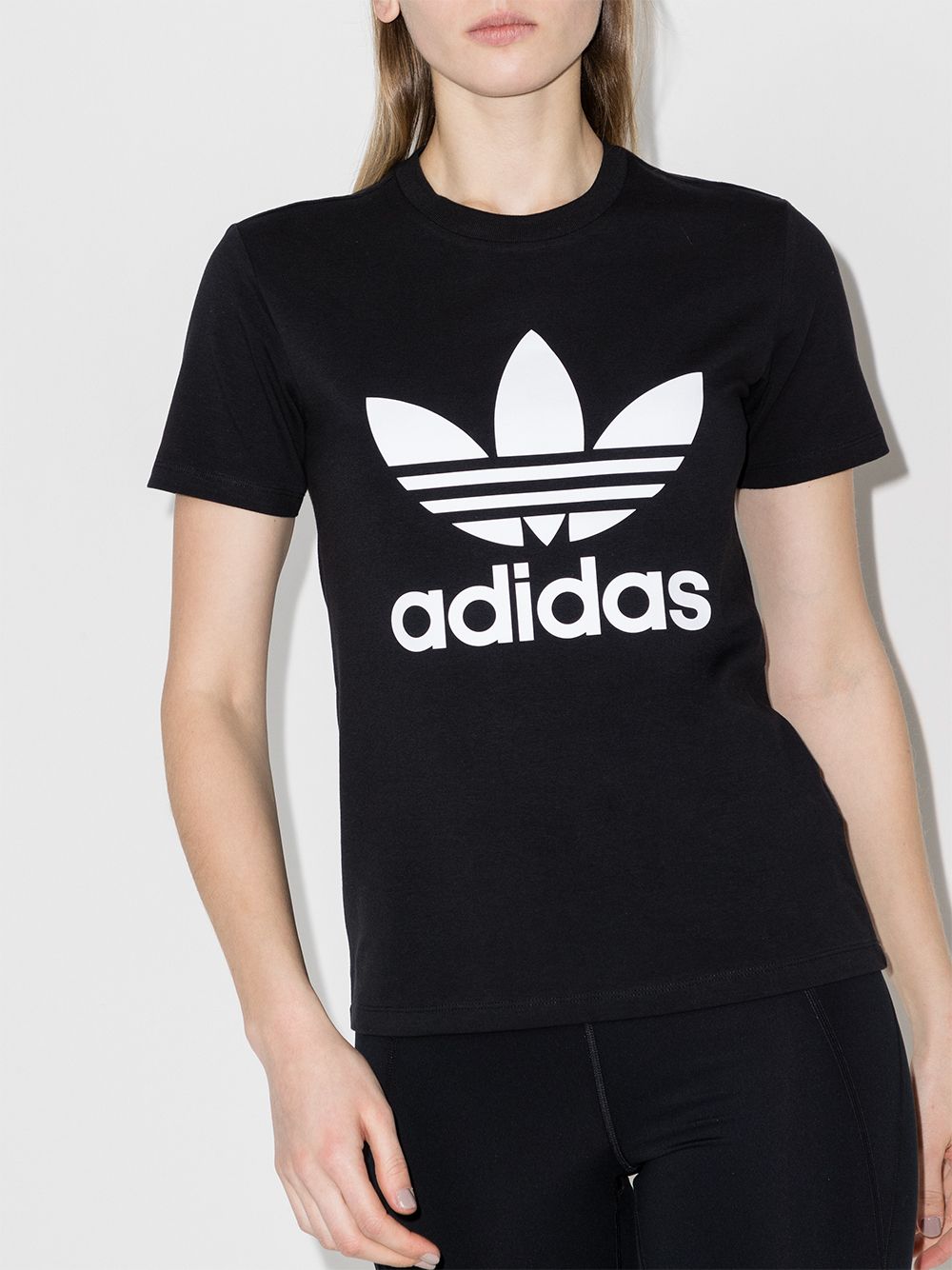 Adidas logo-print T-shirt - Farfetch