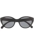 Gucci Eyewear chevron-detail sunglasses - Black