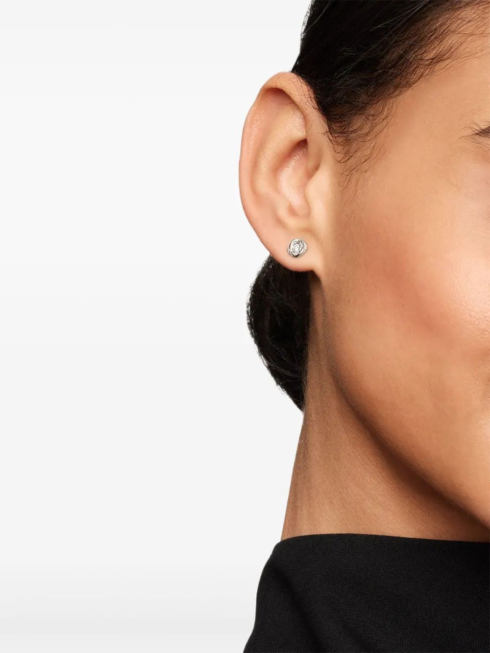 David Yurman puces d'oreilles Infinity en or blanc 18ct pavées de diamants (6,8 mm) | Image 2