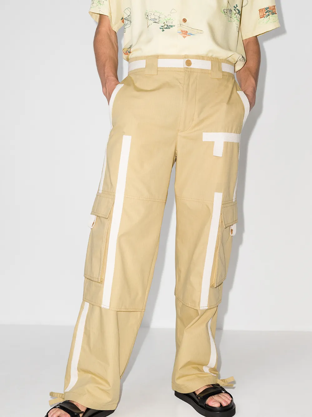 фото Jacquemus брюки карго le pantalon alzu