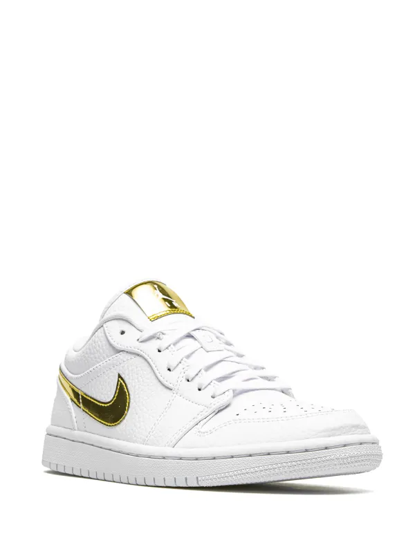 靴 NIKE WMNS AIR JORDAN 1 LOW SE WHITE/GOLD Jordan Air Jordan 1 Low SE 