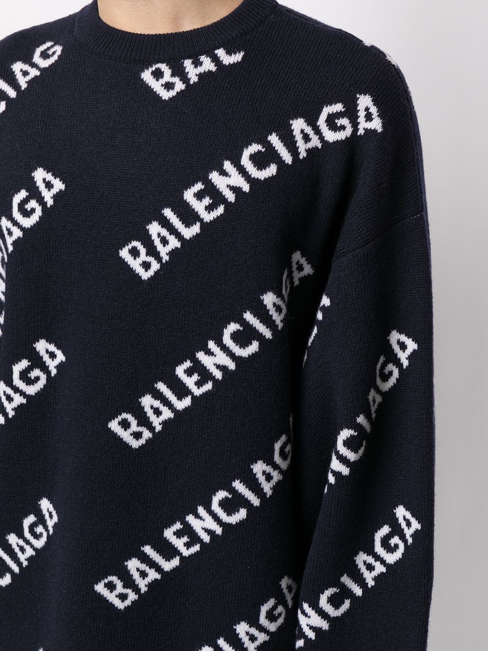 фото Balenciaga джемпер с логотипом