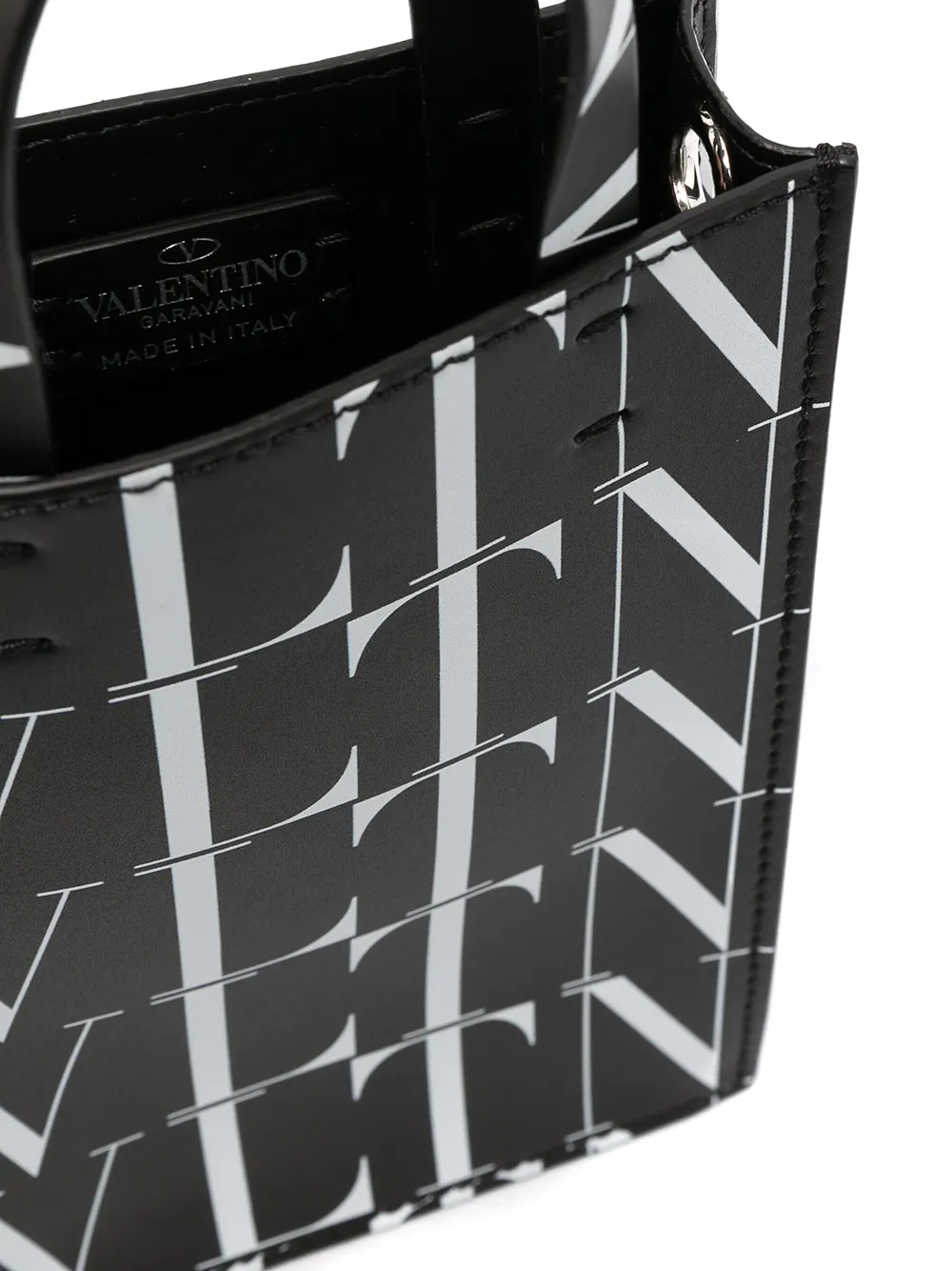 фото Valentino garavani сумка-мессенджер с логотипом vltn