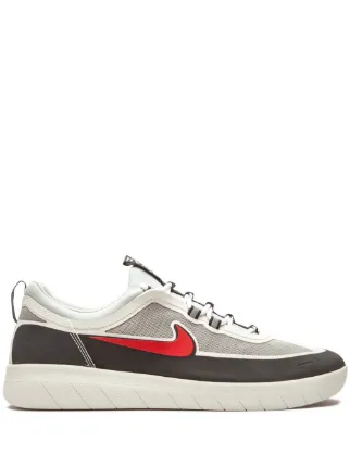 nike nyjah free grey