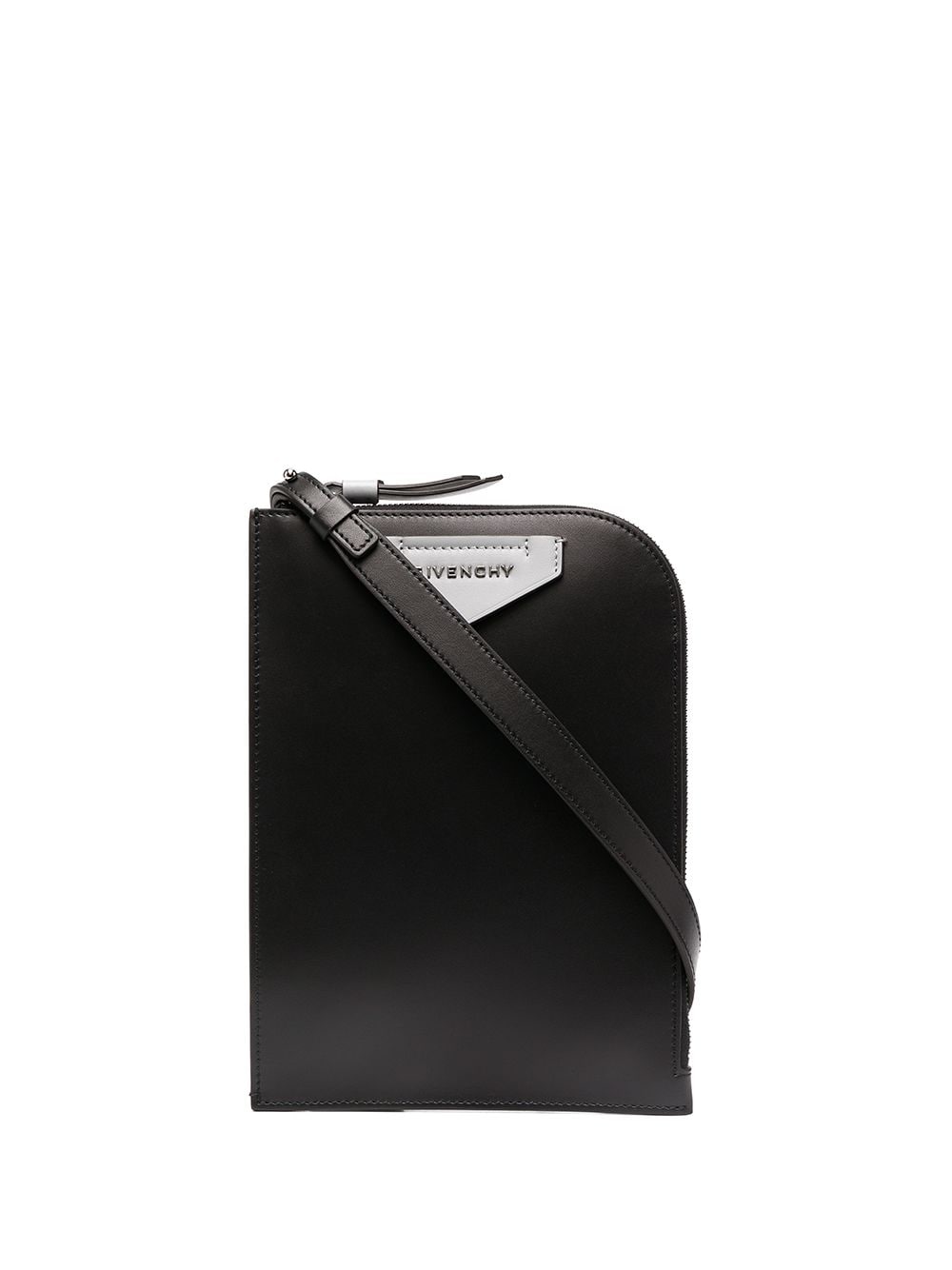 Givenchy logo-patch Messenger Bag - Farfetch
