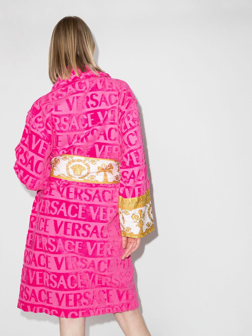 фото Versace халат с принтом i heart baroque