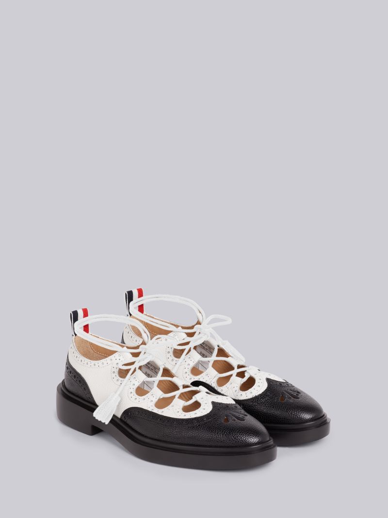 Black and White Pebbled Calfskin Ghillie Brogue