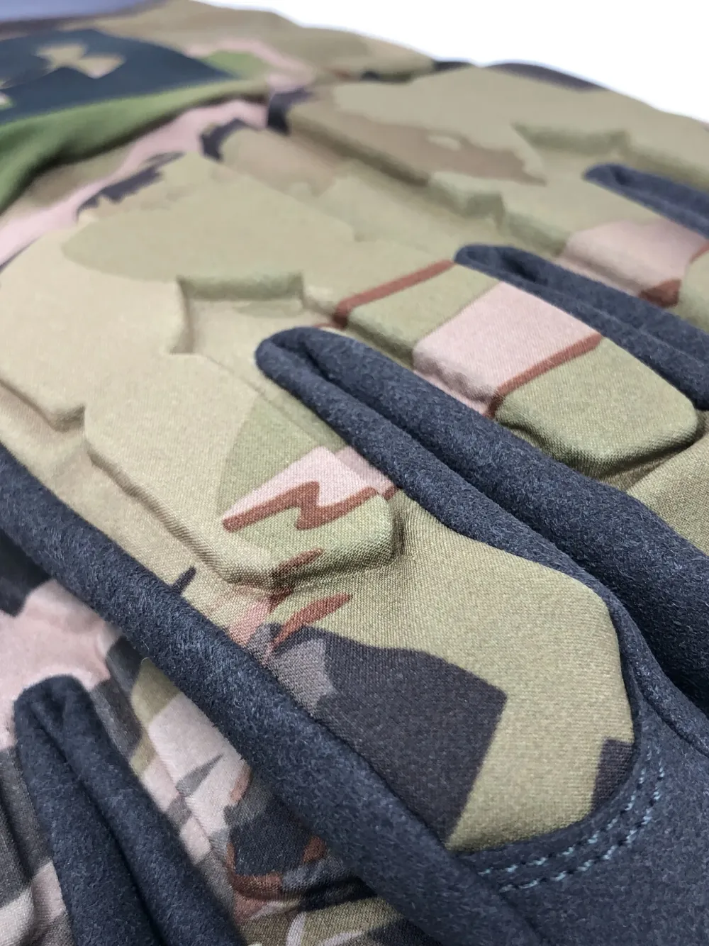 Under Armour Gore-tex Windstopper Gloves In Multi