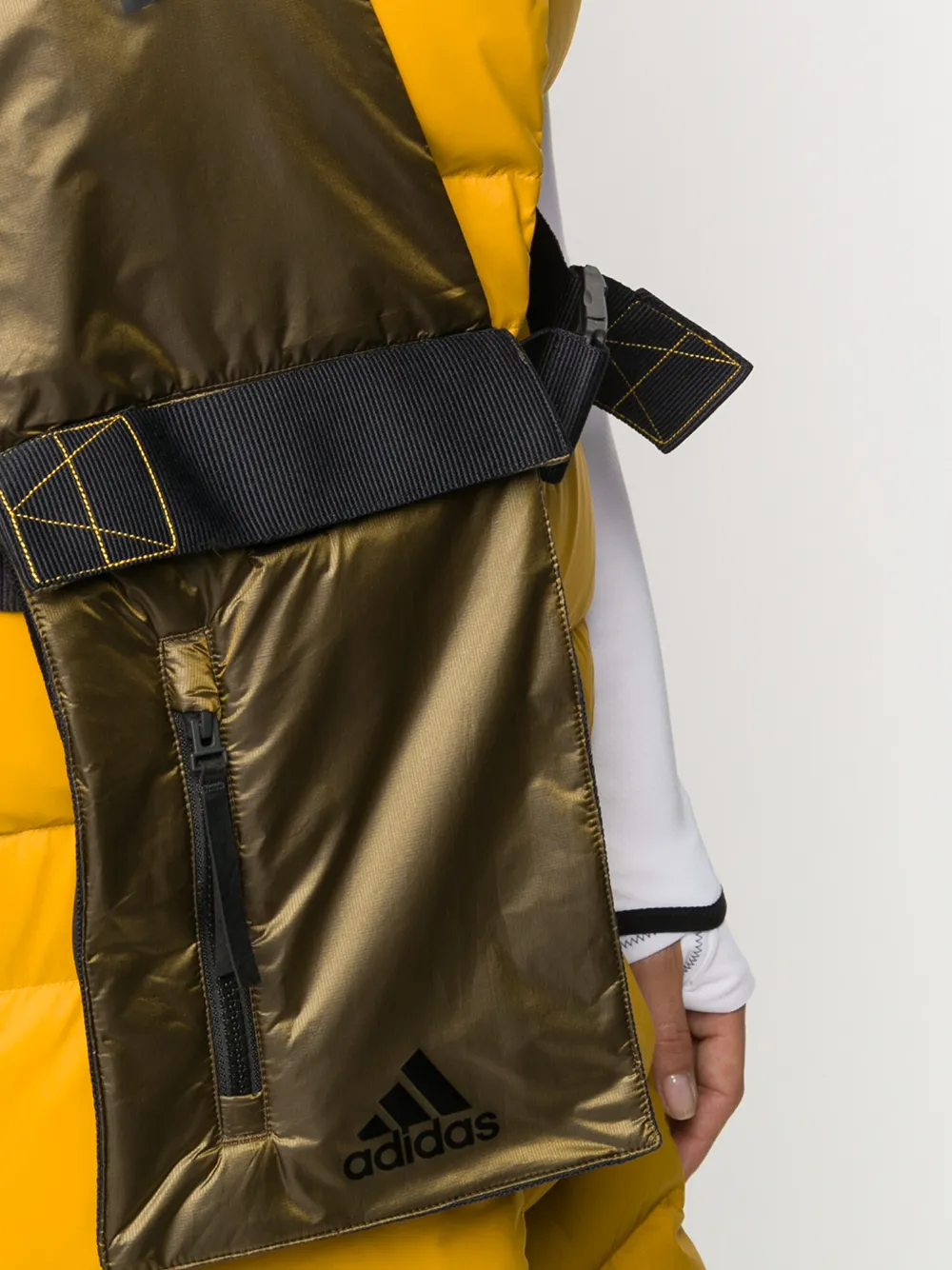 фото Adidas дутый жилет cold.rdy prime