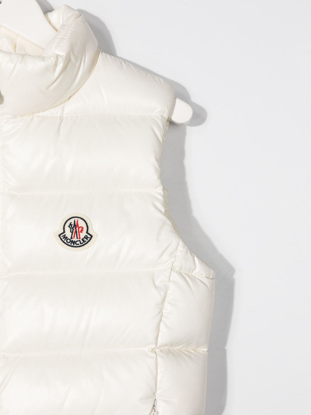 фото Moncler kids дутый жилет на молнии