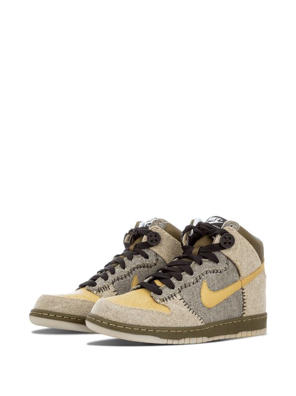 coraline nike shoes