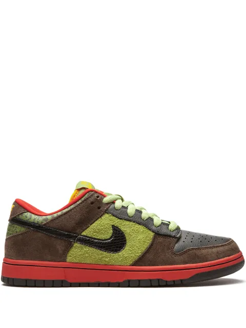 nike dunk low in store near me