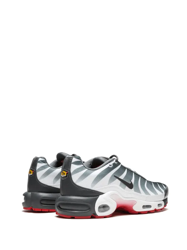 Grey and white air max plus online