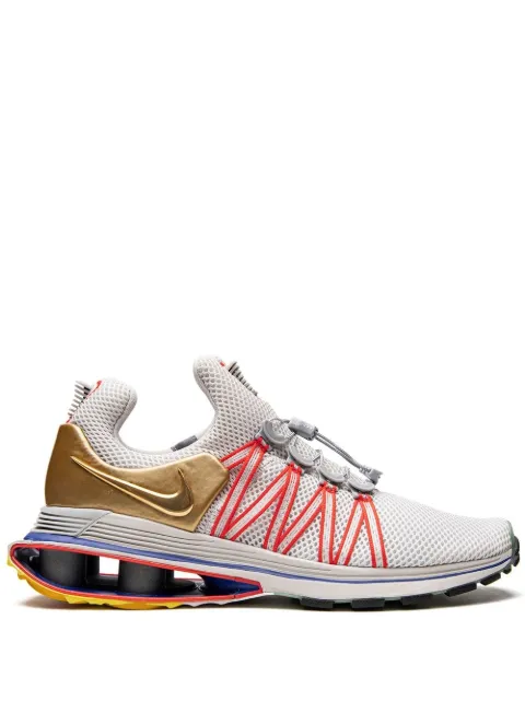 Nike Shox Gravity sneakers