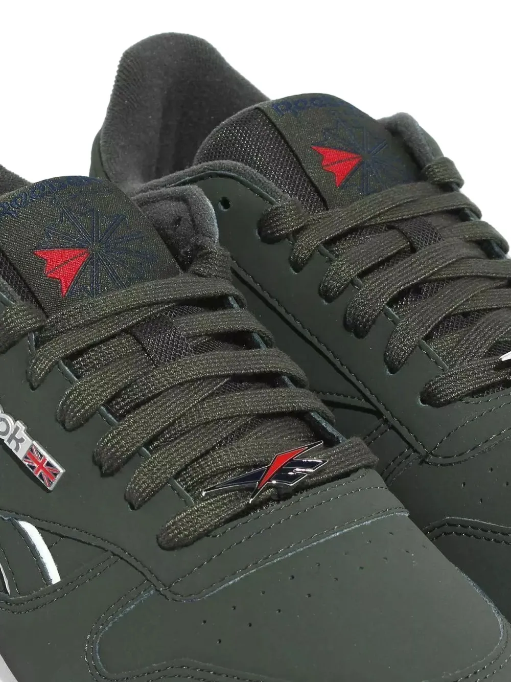 Reebok Classic Sneakers In Green