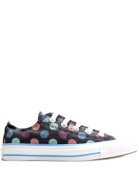 Converse tenis con motivo de lunares
