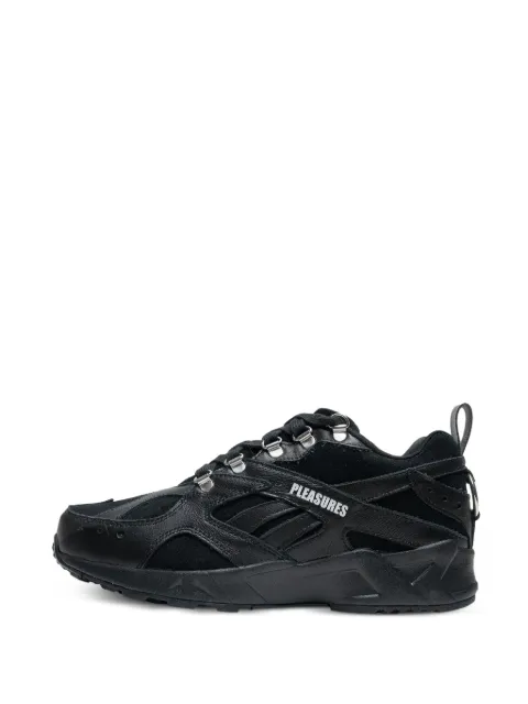 Reebok Pleasures Aztrek low-top sneakers