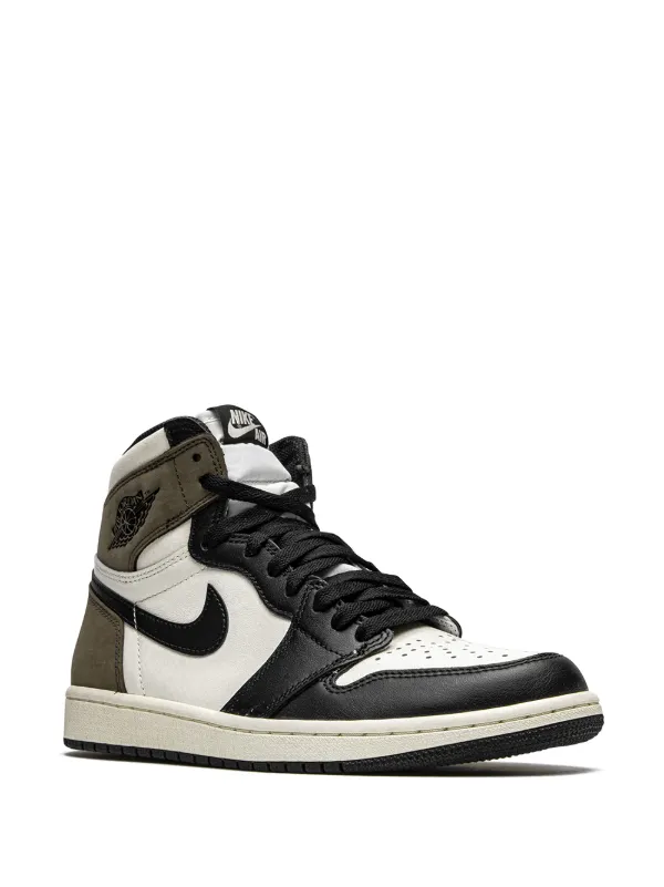 新品同様品自宅展示品AIR JORDAN 1 RETRO HIGH OG DARK MOCHA