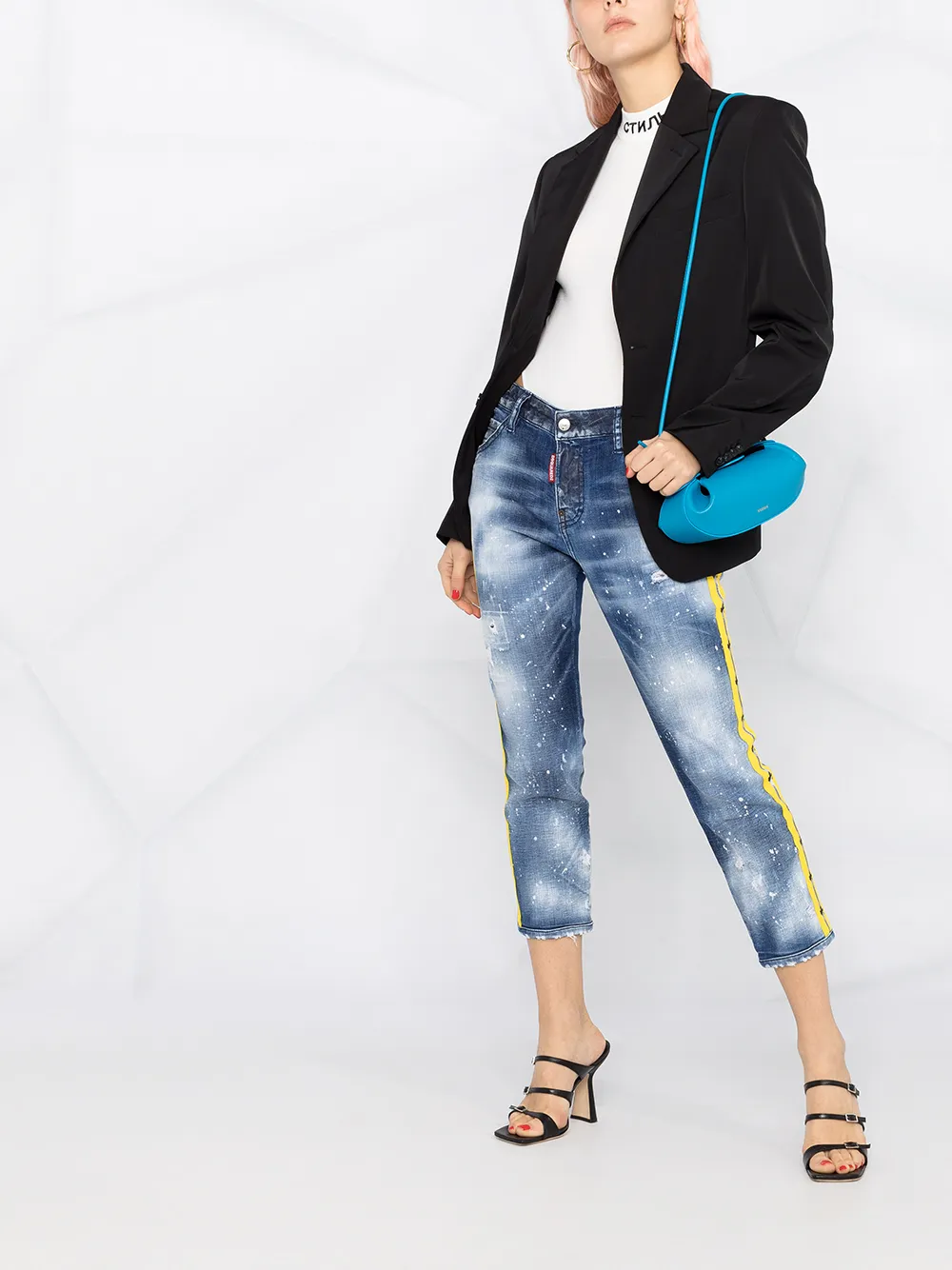 фото Dsquared2 укороченные джинсы с логотипом