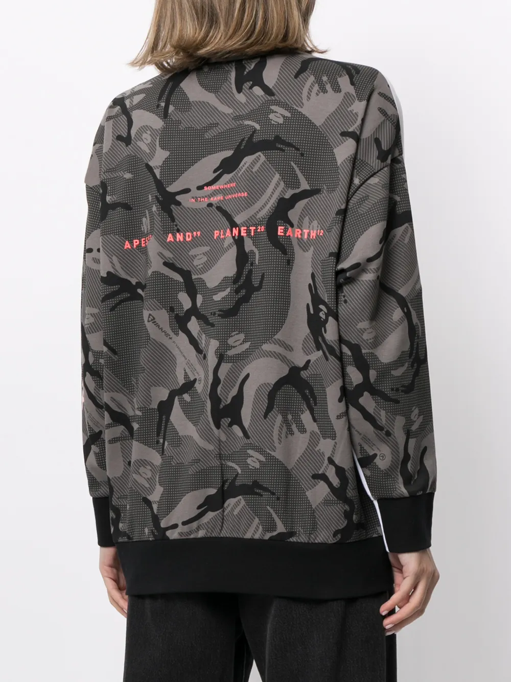 фото Aape by *a bathing ape® толстовка с камуфляжным узором