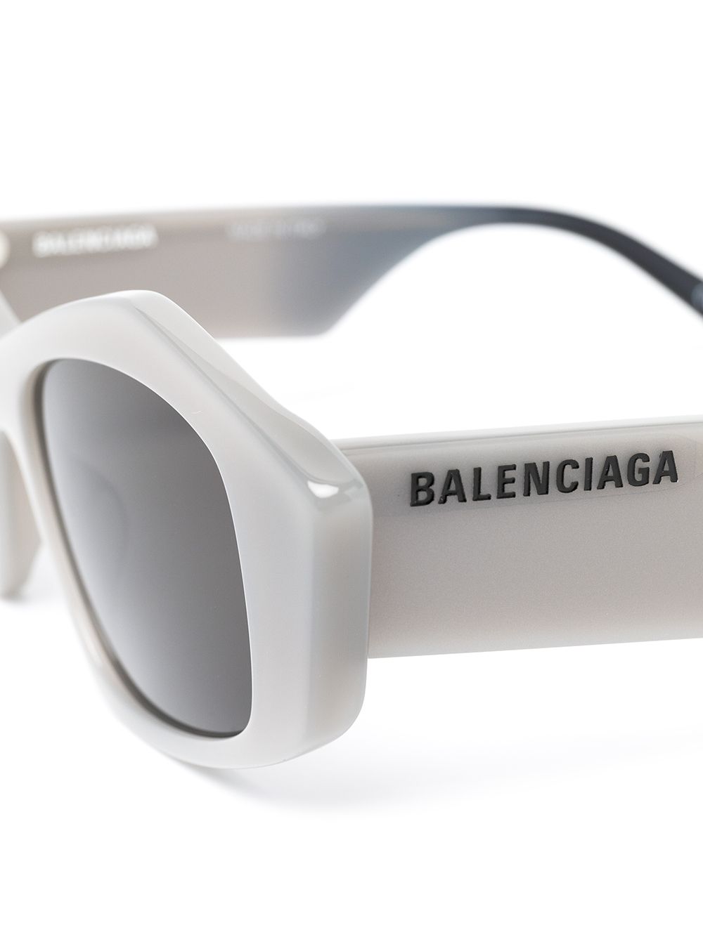 фото Balenciaga eyewear солнцезащитные очки в прямоугольной оправе