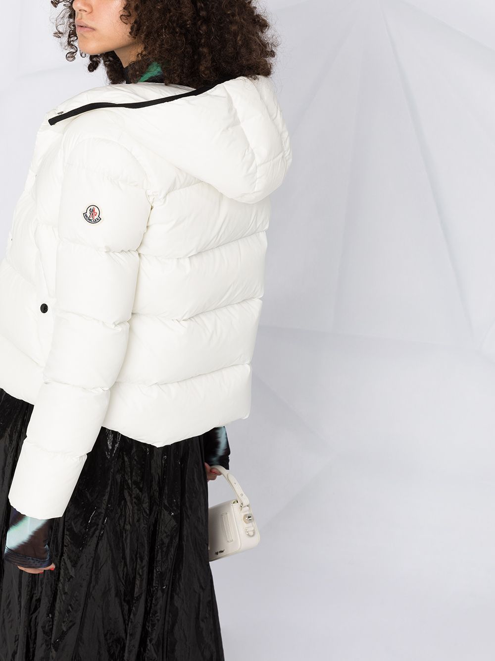 фото Moncler стеганый пуховик lenar