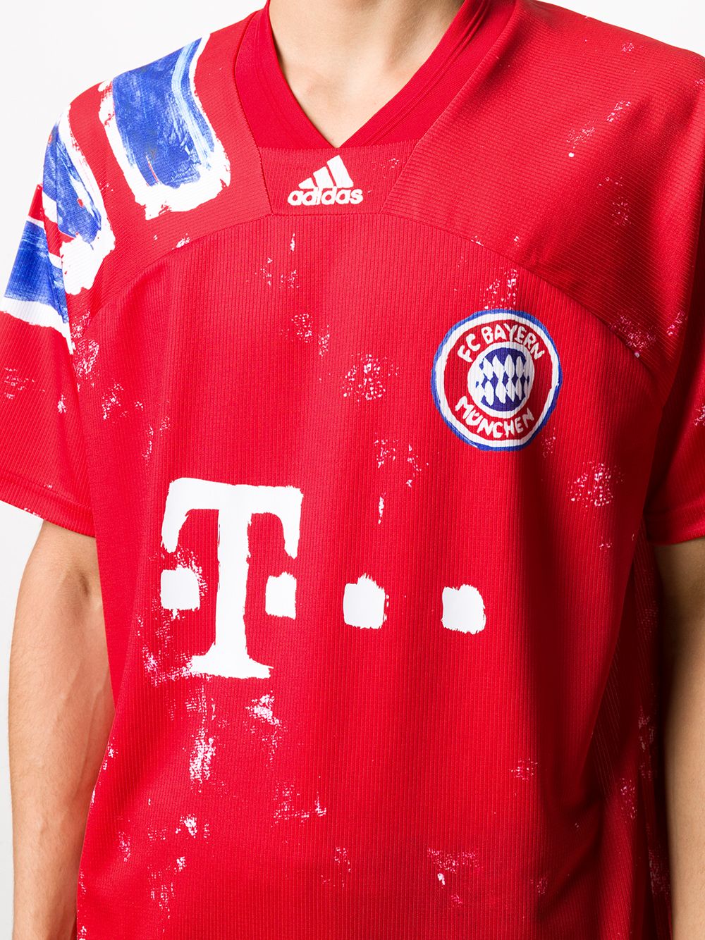 фото Adidas футболка fc bayern munich в спортивном стиле