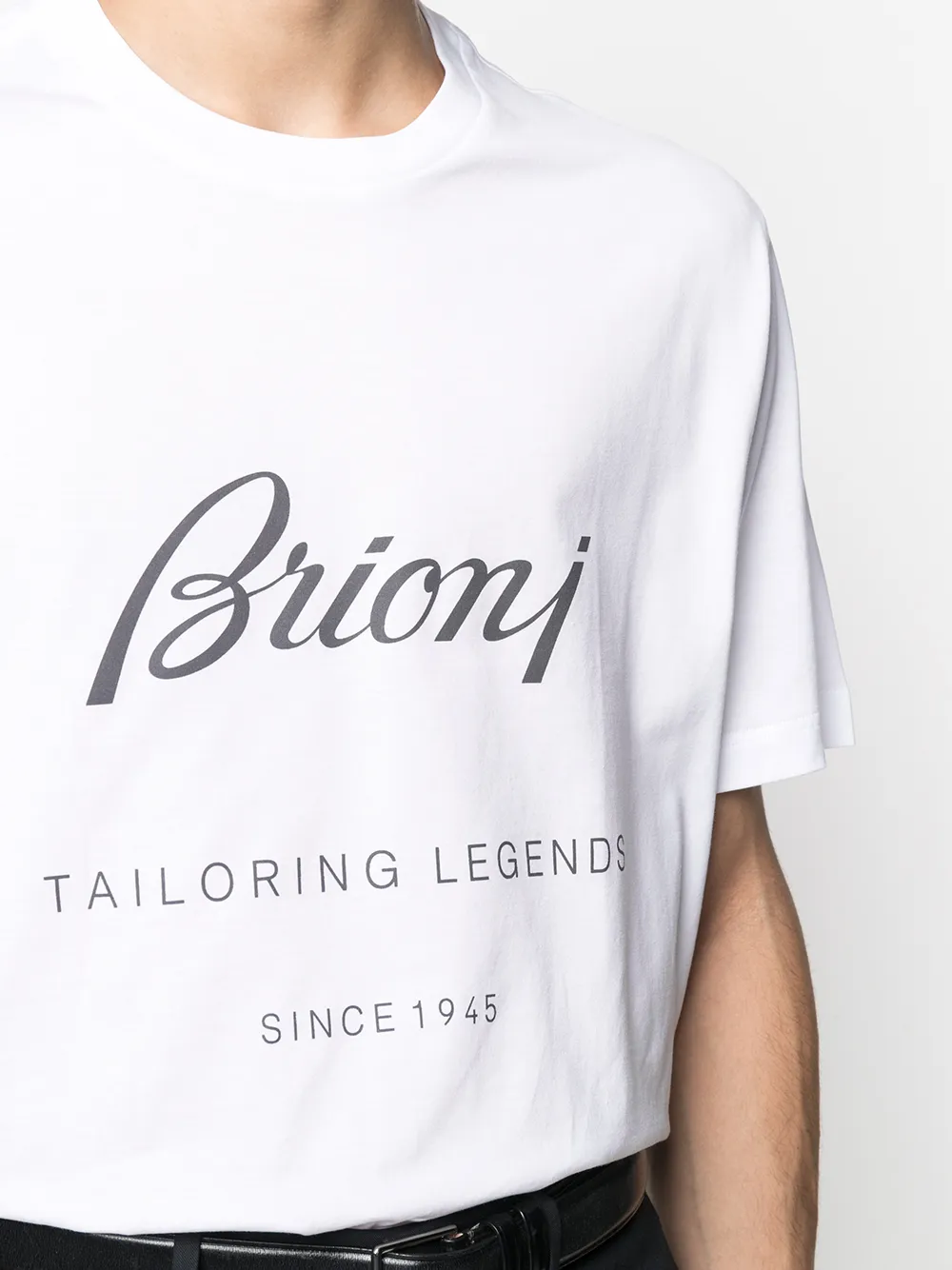 фото Brioni футболка с короткими рукавами и логотипом
