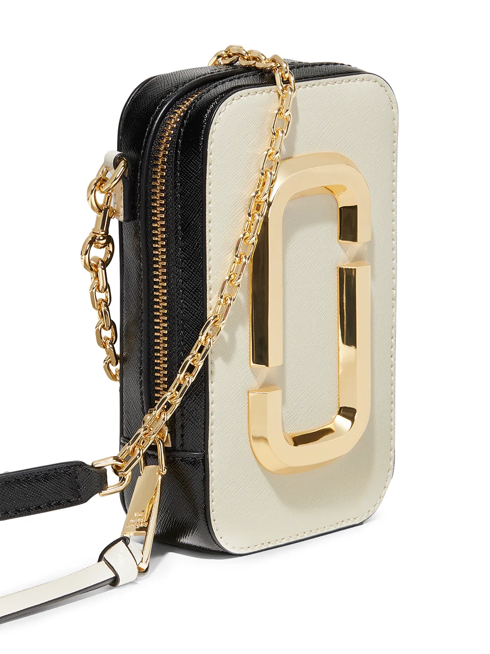 hot shot chain crossbody bag in white