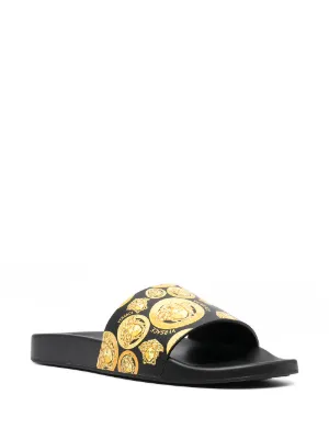 versace flipflop