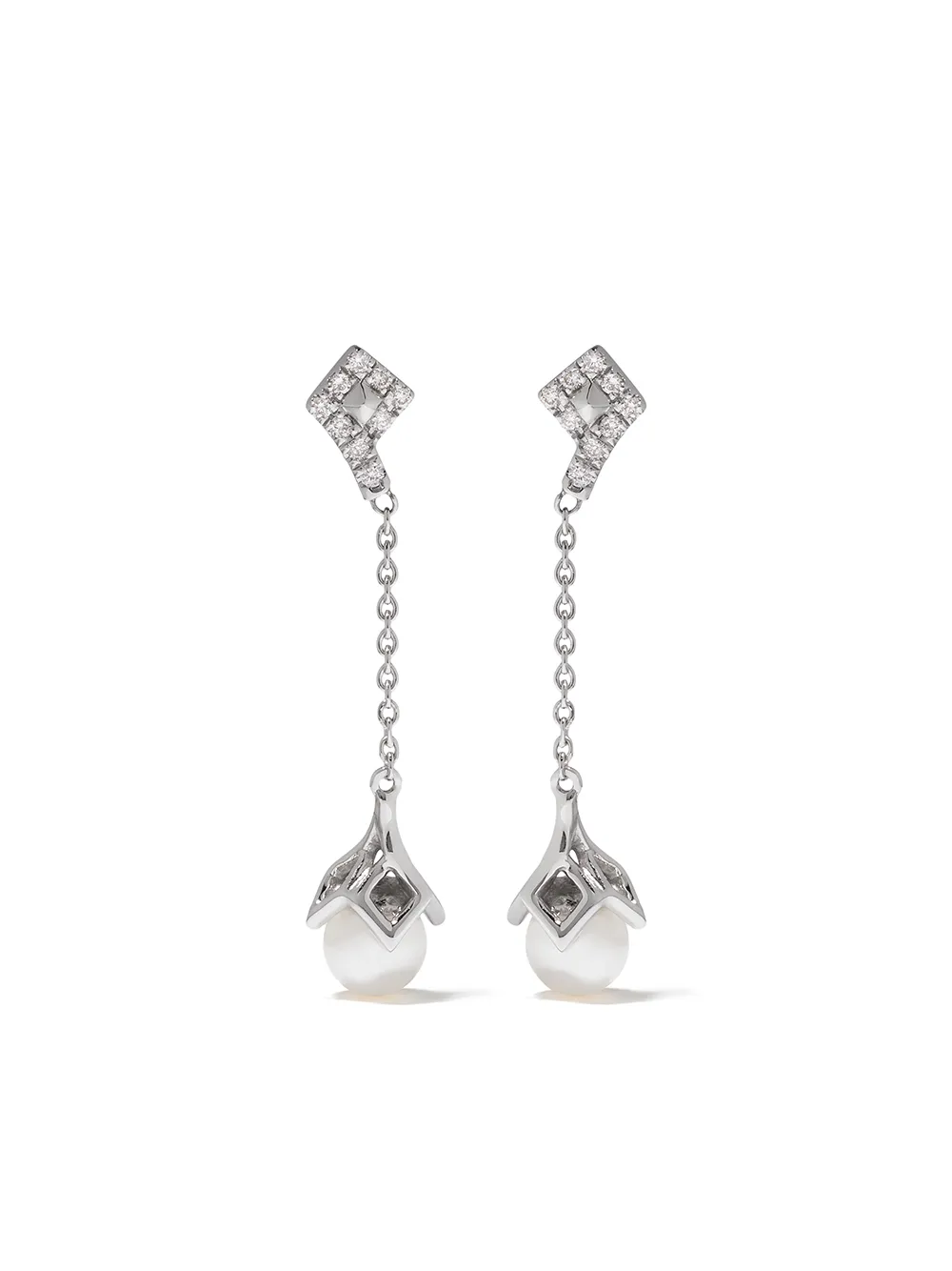 

Yoko London aretes Trend en oro blanco de 18kt con perlas y diamantes - Plateado