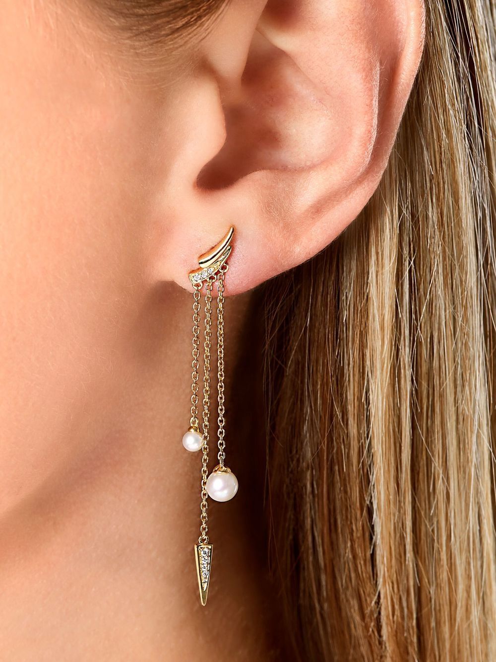 Shop Yoko London 18kt Yellow Gold Trend Diamond Pearl Drop Earrings