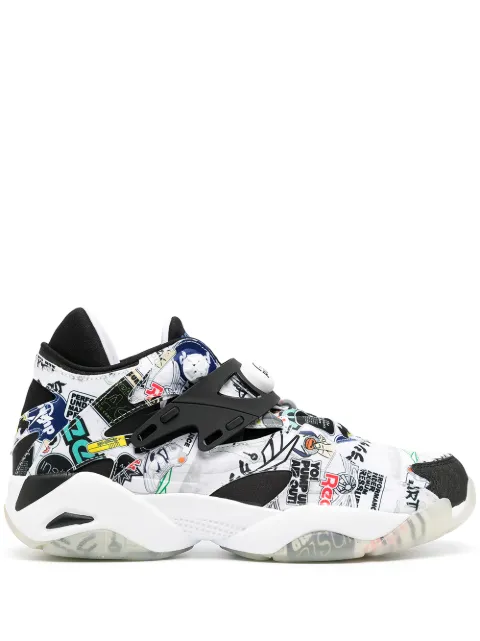 Reebok tenis con estampado de grafiti