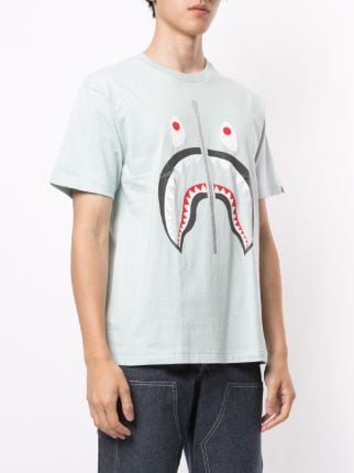 悲伤鲨鱼印花T恤展示图