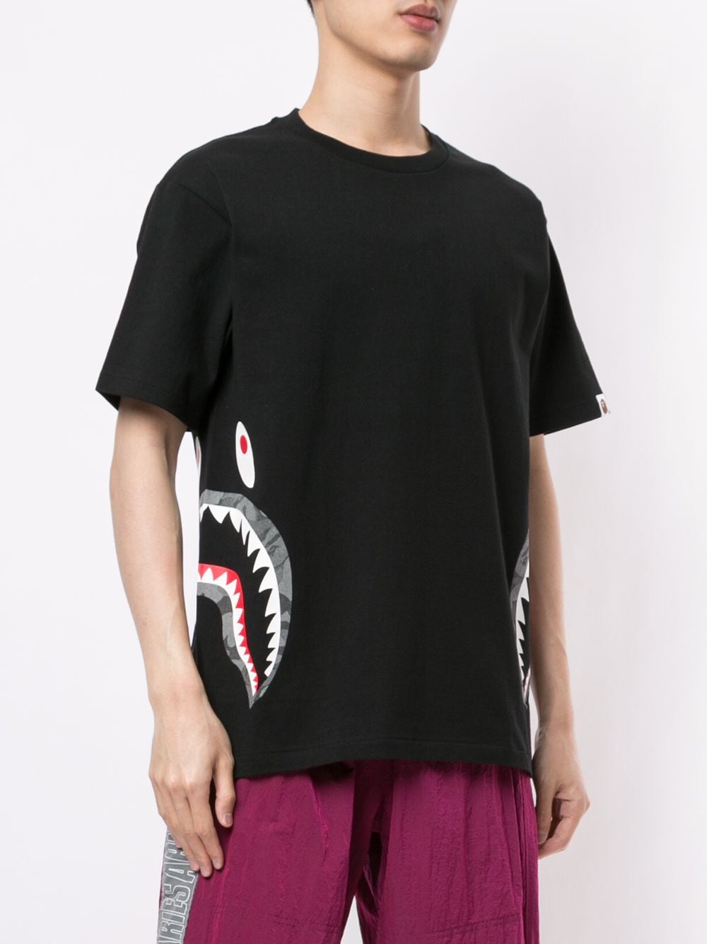 A BATHING APE® Camo Side Shark Short Sleeve T-shirt - Farfetch