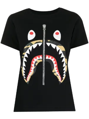 no logo shirts