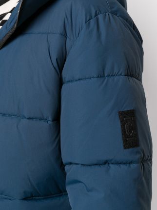 hooded puffer jacket展示图