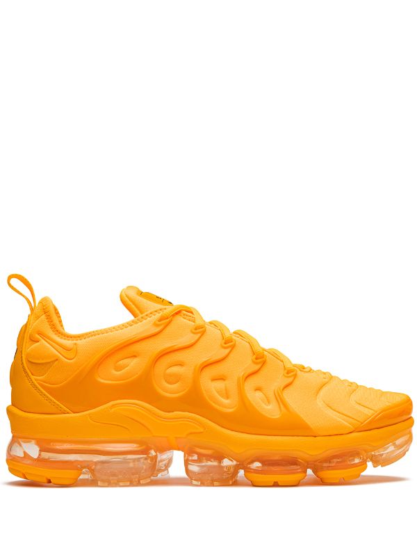 orange Nike Air Vapormax Plus sneakers 