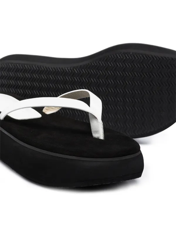 womens black flip flop sandals
