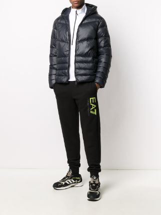 quilted puffer jacket展示图