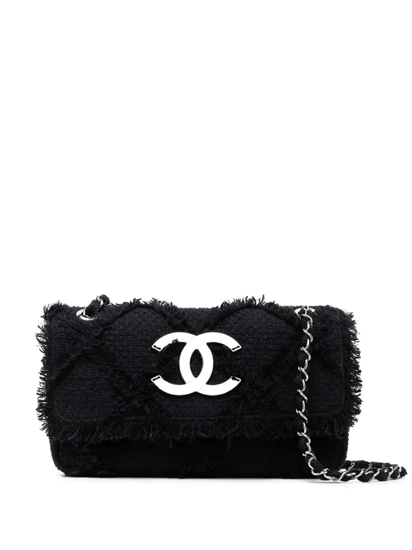 Chanel Pre-owned 2008-2009 Interlocking CC Shoulder Bag in Blue