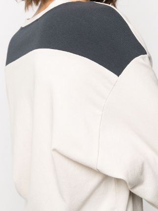 contrasting panel V-neck top展示图