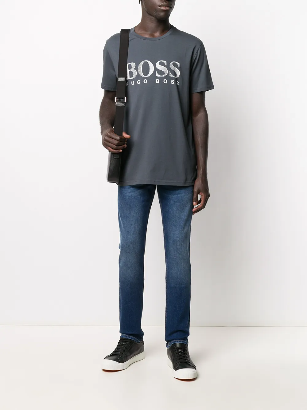 фото Boss hugo boss прямые джинсы средней посадки